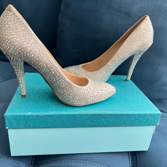 Blue by Betsey Johnson 9 - Picture 7 of 11